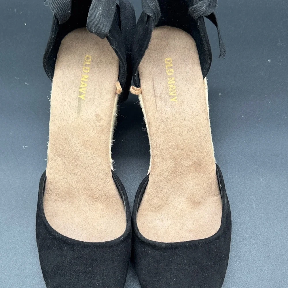 Old Navy Black Espadrille Wedge Size 8